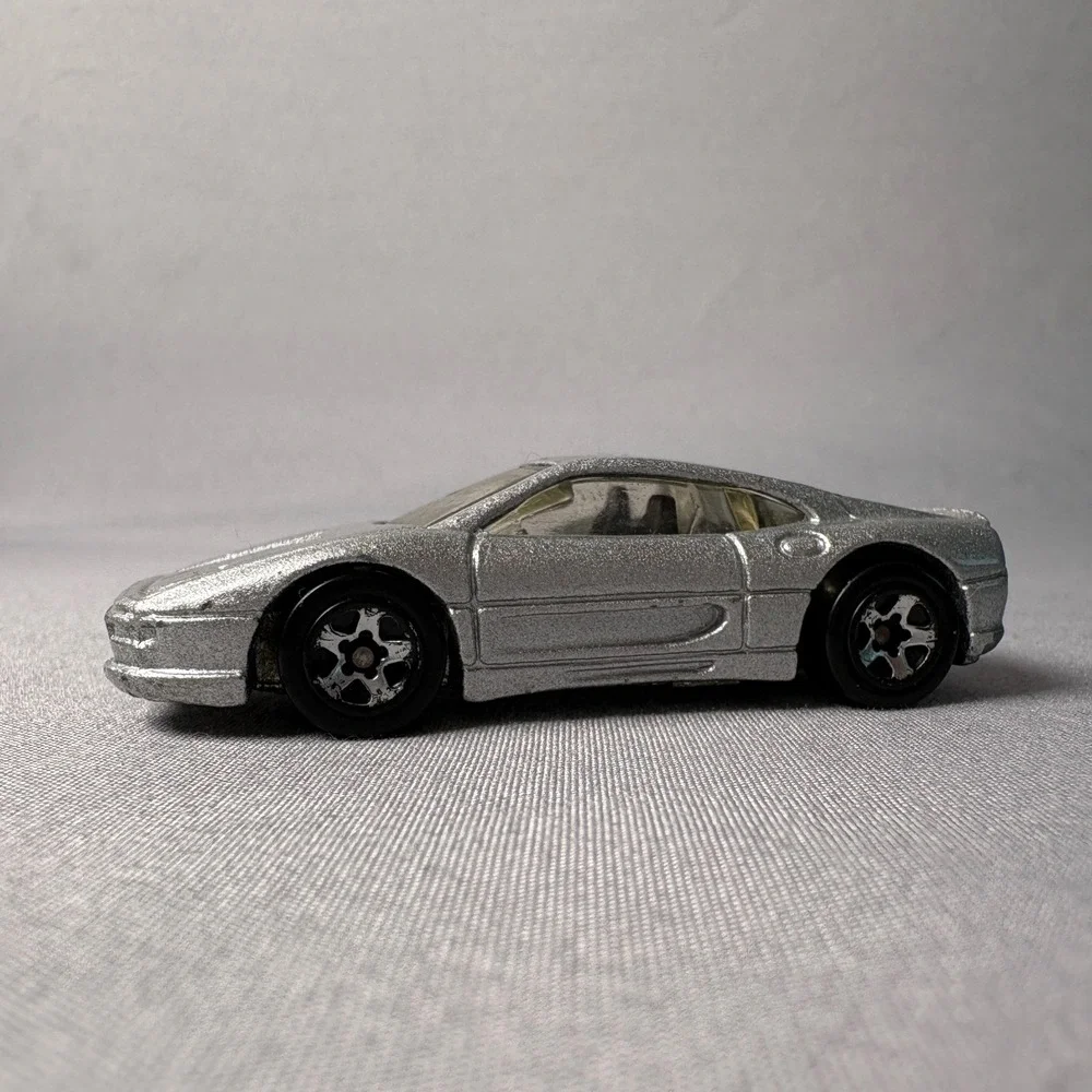 Hot Wheels Ferrari 355 Silver 1995 Mattel Diecast 1:64 Vintage Toy Car